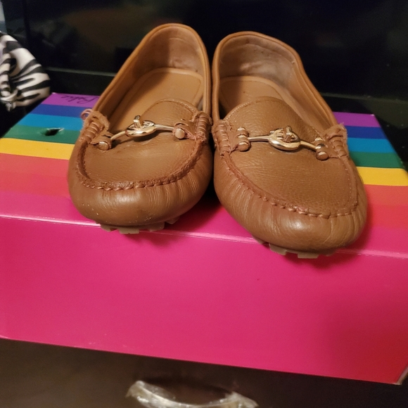 Coach Turnlock Driving Loafers - Picture 4 of 4